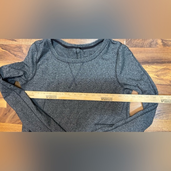 Lululemon Exhalation Pullover II Heathered Speckled Black Sweatshirt Size 6 - Picture 7 of 9